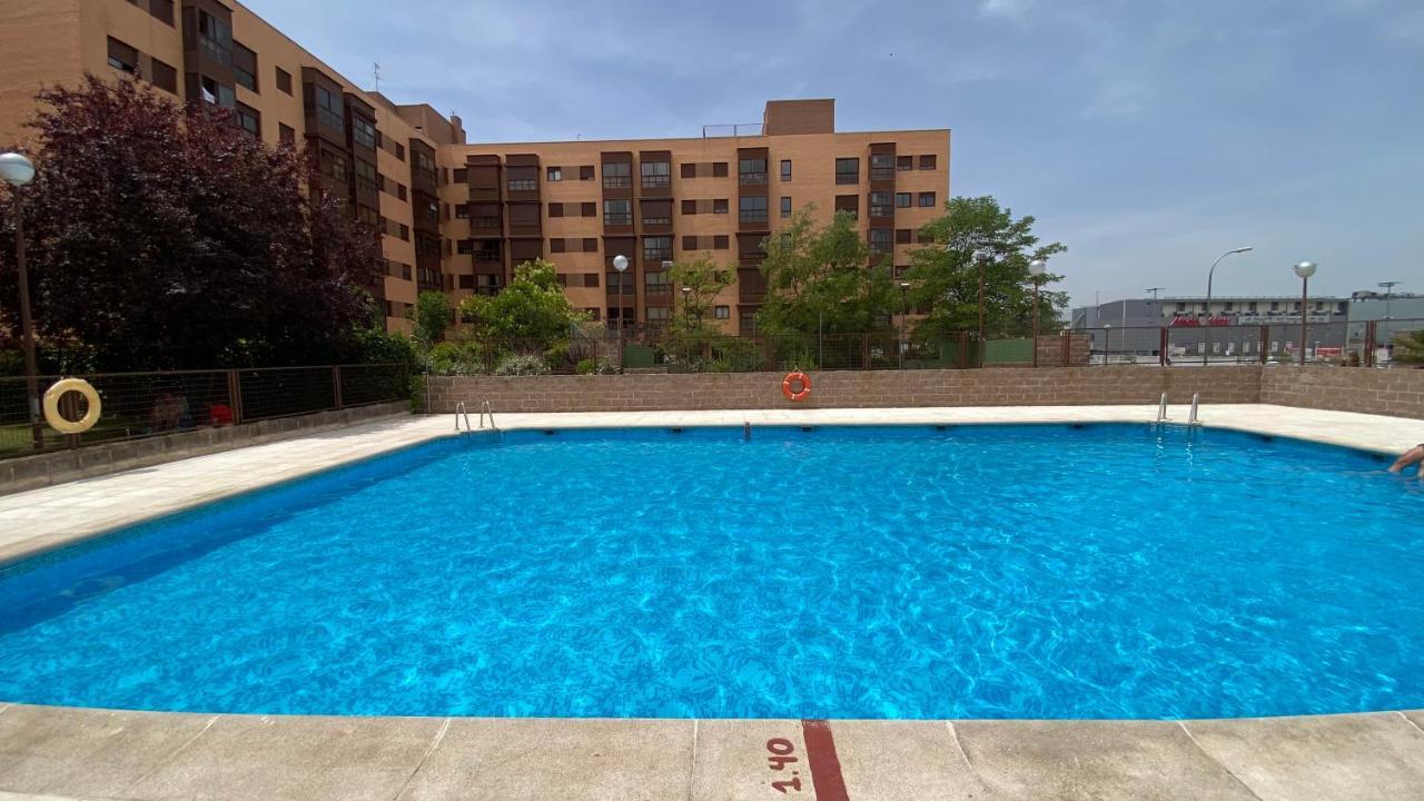 מדריד Deyanira Suite, Aeropuerto, Ifema מראה חיצוני תמונה